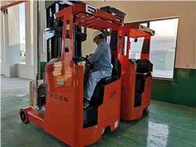 LGQYS1.jpg LGQYS1.jpg