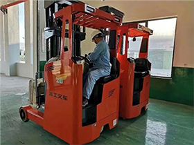 淮安電動前移式叉車