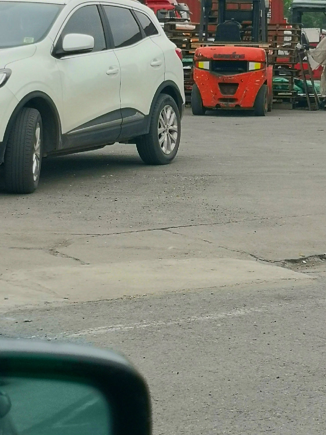 紅太陽(yáng)龍工叉車