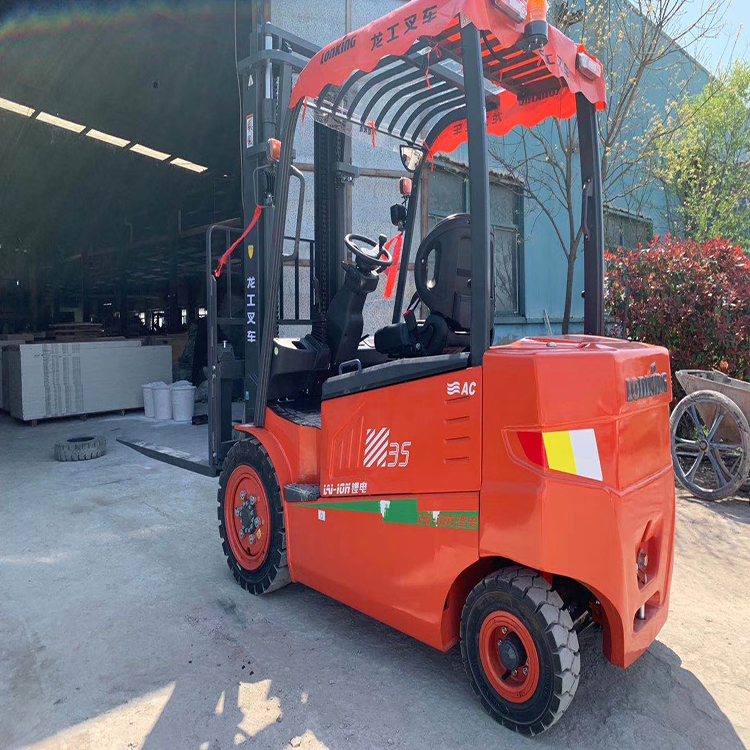 電動(dòng)叉車(chē)