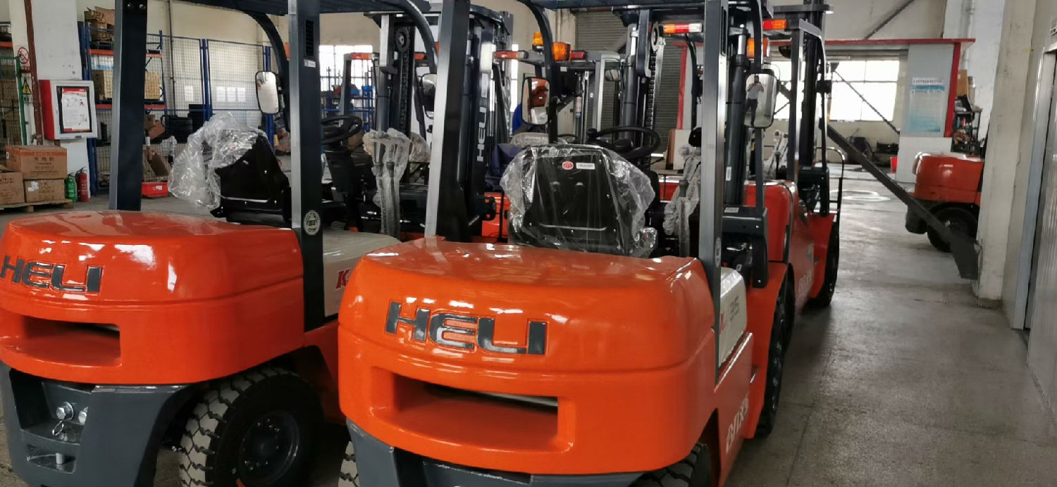 南京3.5噸合力叉車