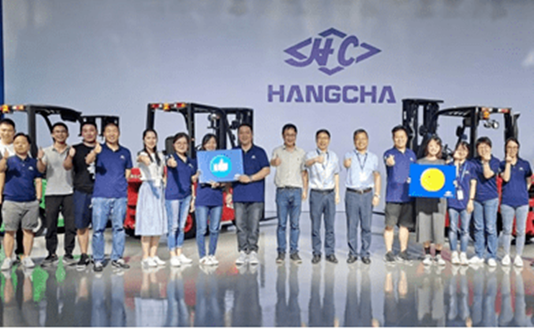 杭州叉車在發(fā)展中